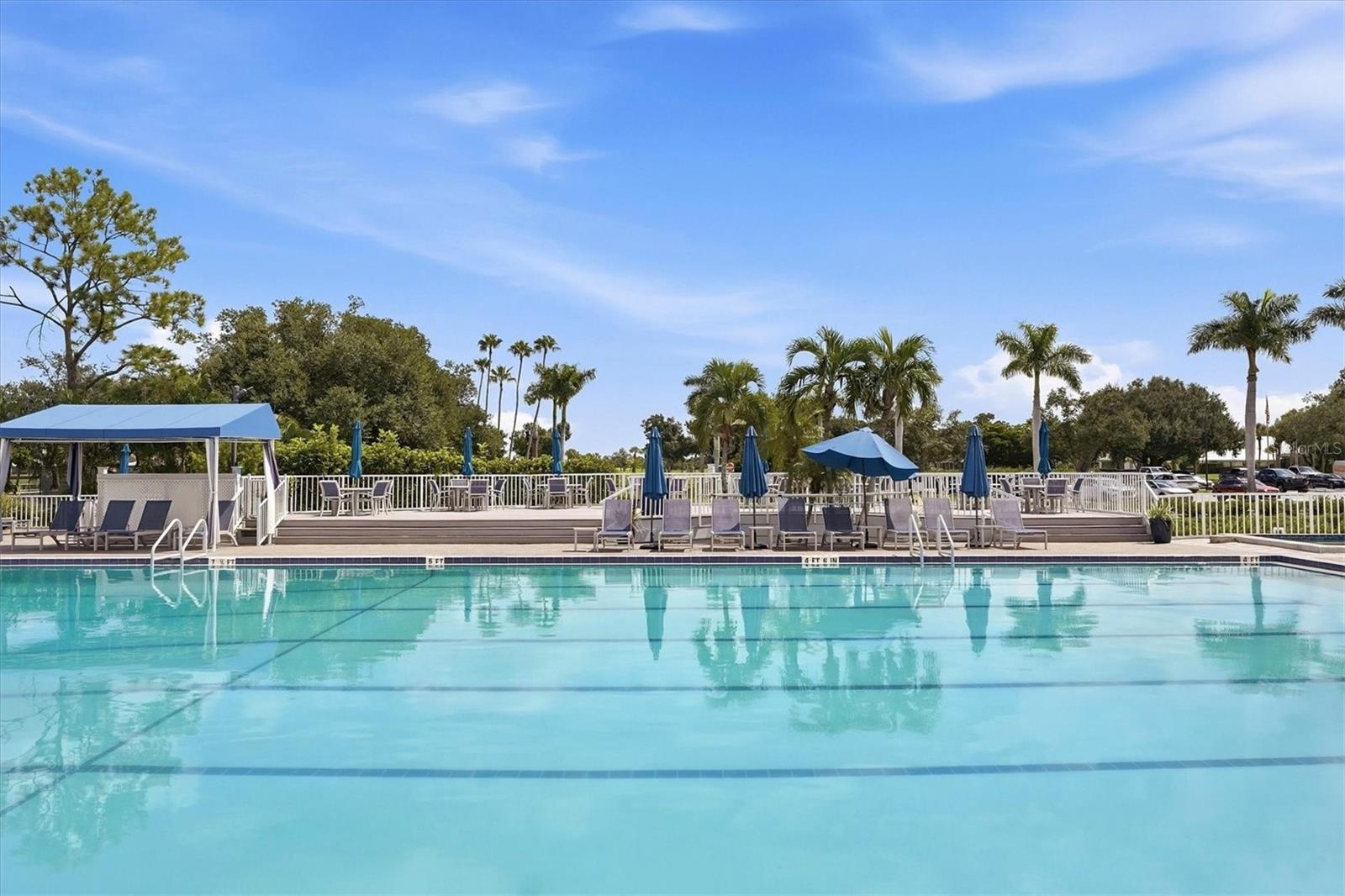 CLUBSIDE VILLAS - Residential