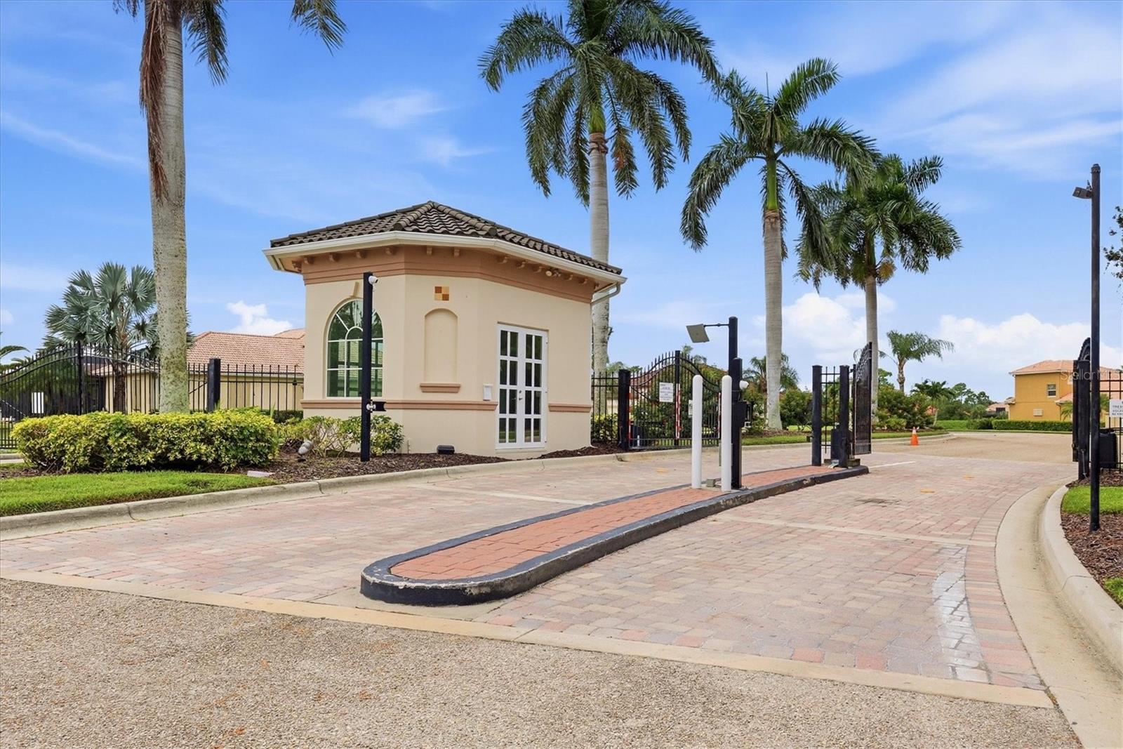 HERON CREEK - Residential
