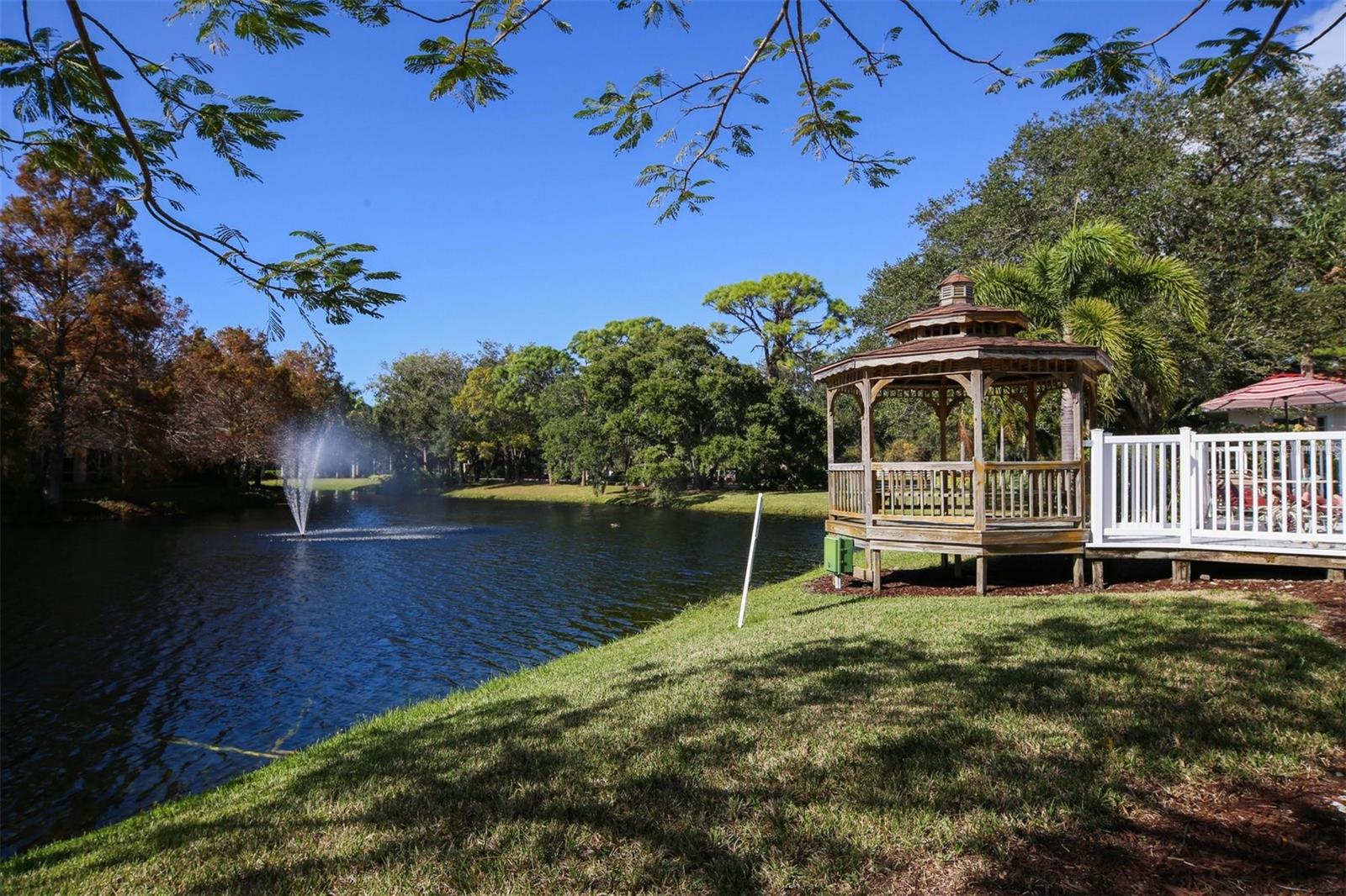PLAZA DE FLORES - Residential