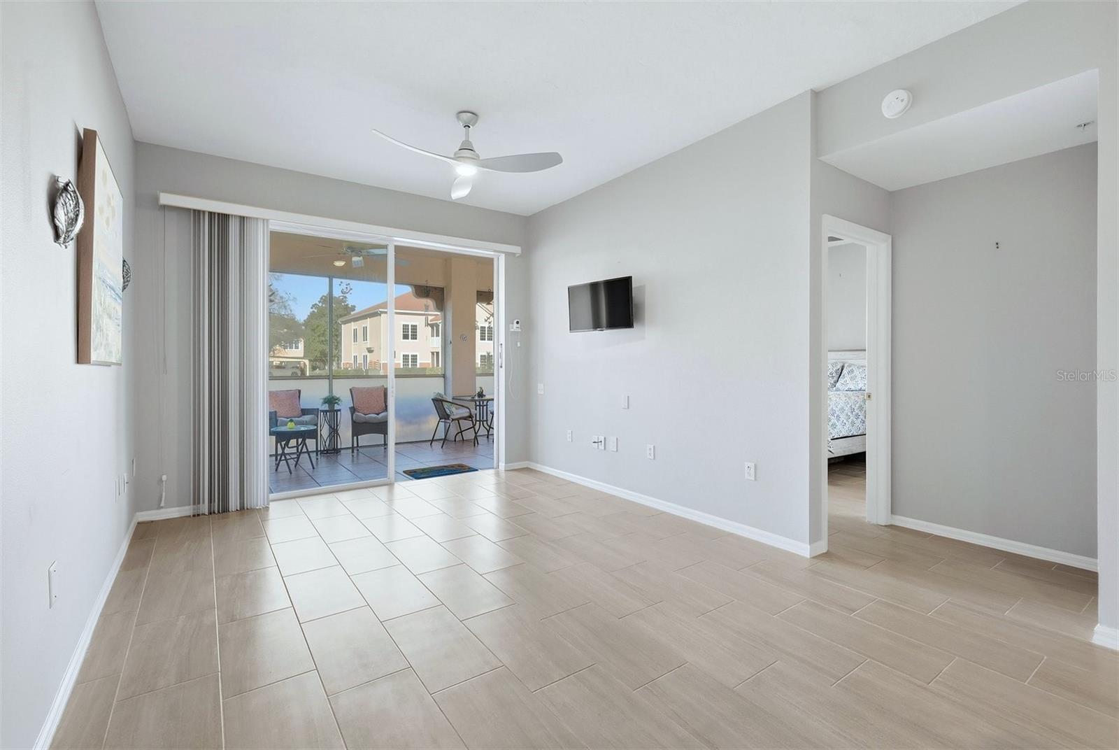 PLAZA DE FLORES - Residential