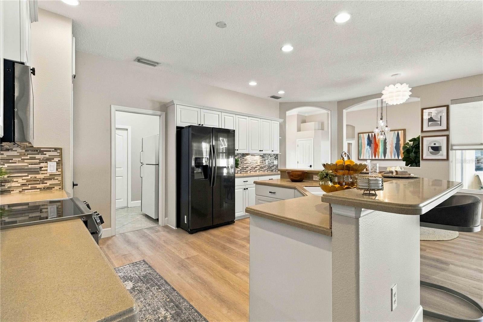 EASTLAKE - Residential
