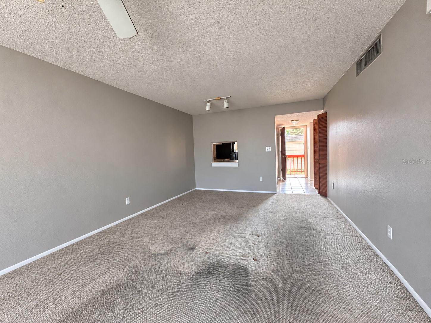 OAK SHADOWS CONDO - Residential