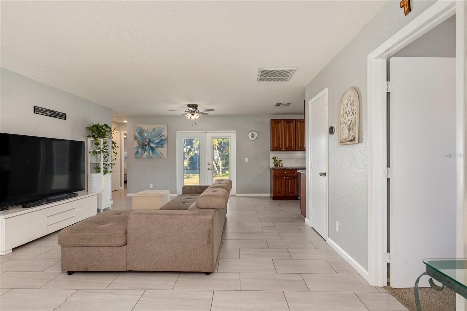 PUNTA GORDA ISLES SEC 20 - Residential