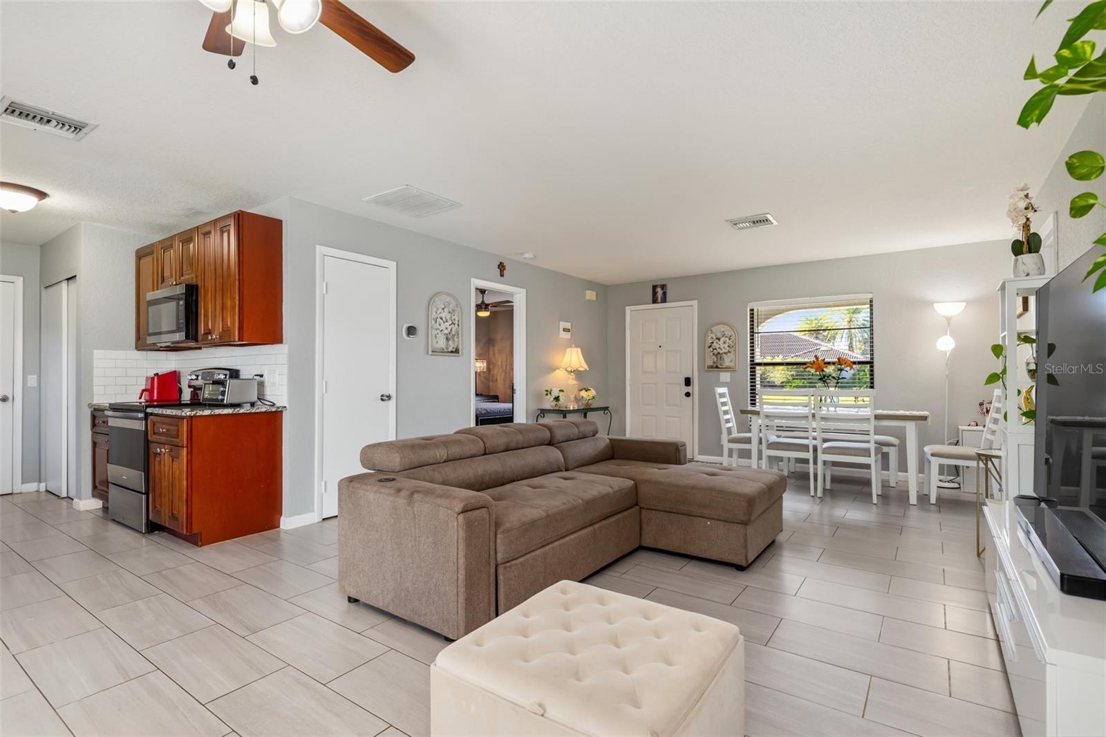 PUNTA GORDA ISLES SEC 20 - Residential