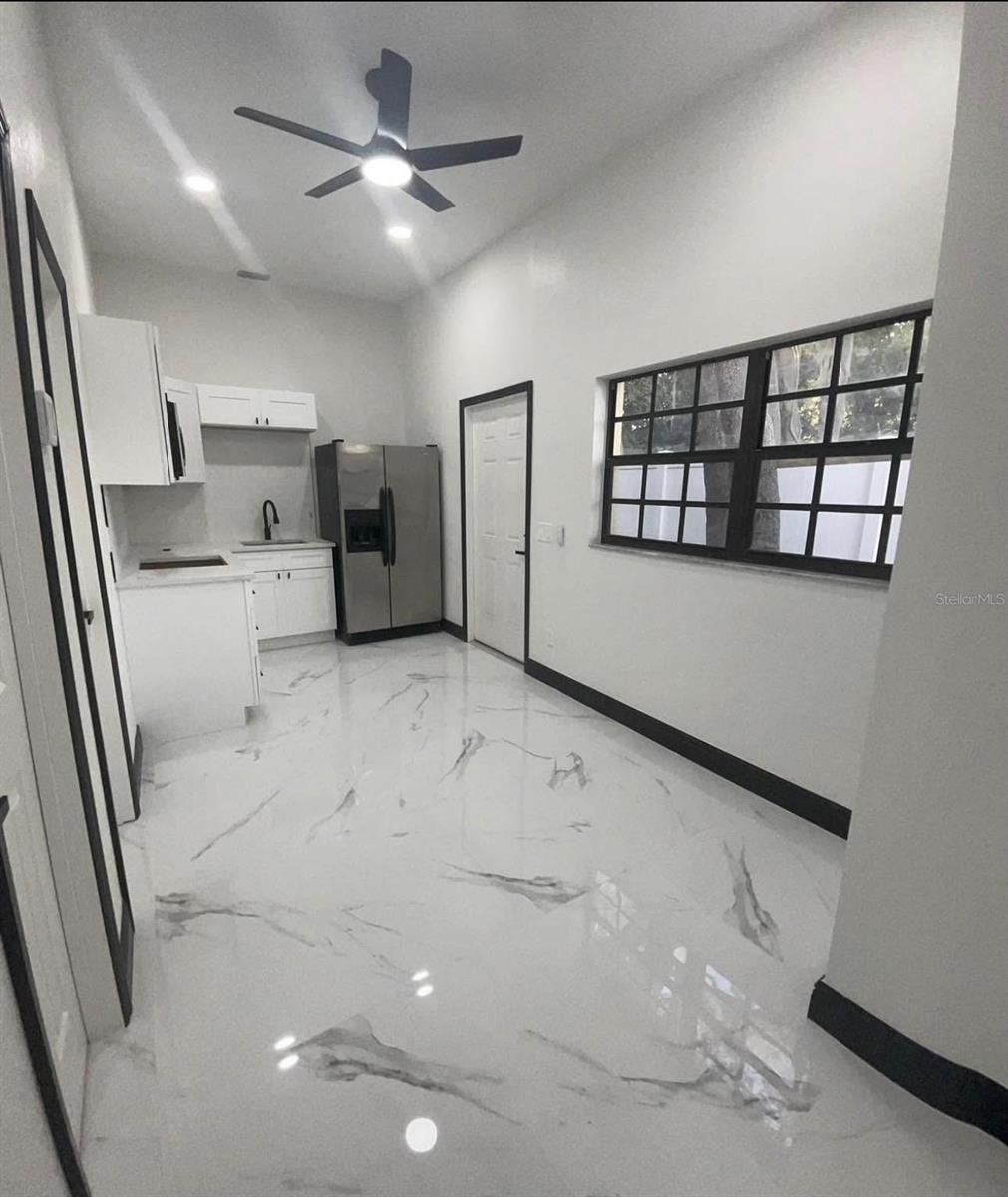 TAMPAS NORTH SIDE COUNTRY CLU - Residential