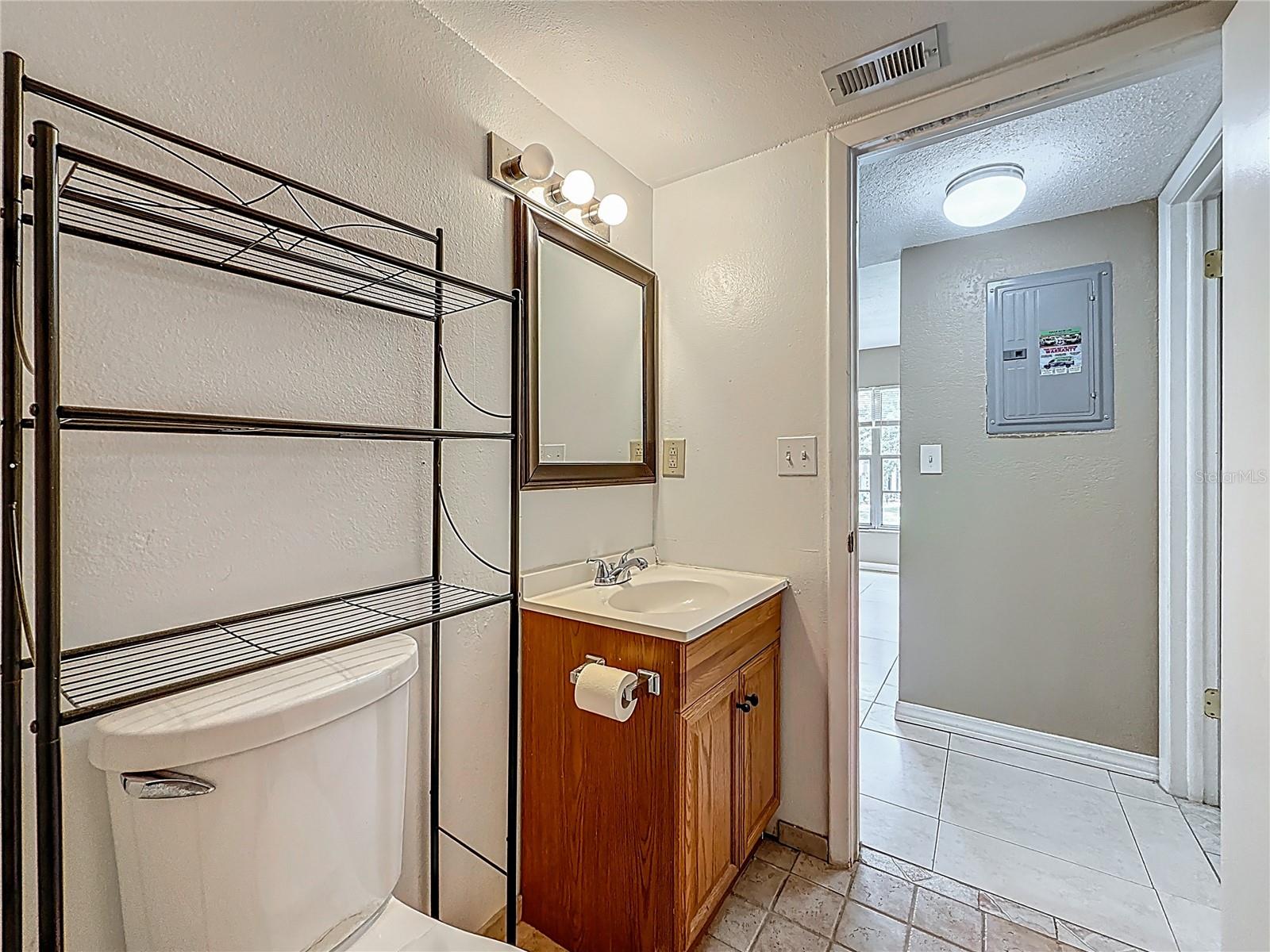 NORTH OAKS CONDO II - Residential