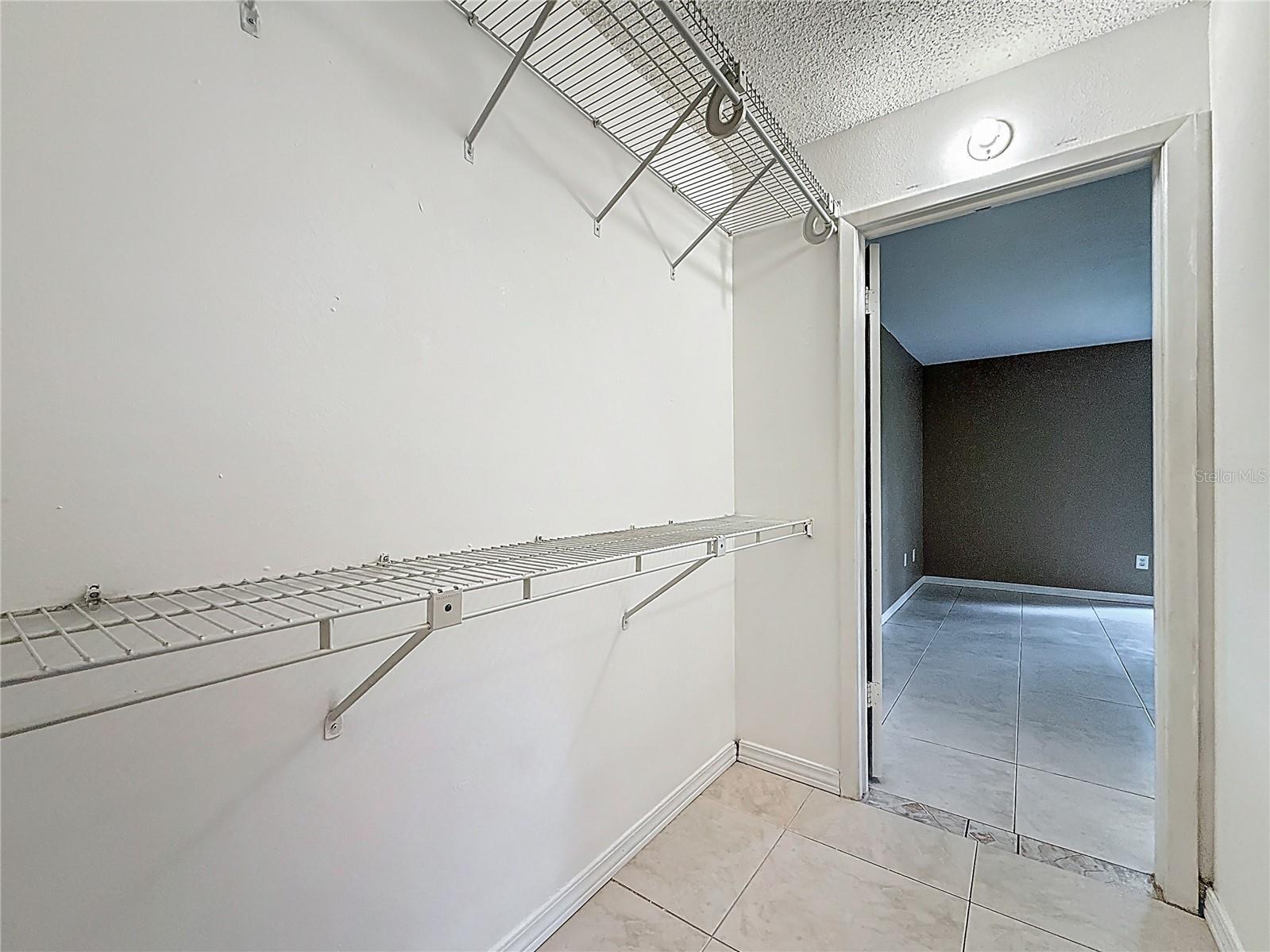 NORTH OAKS CONDO II - Residential