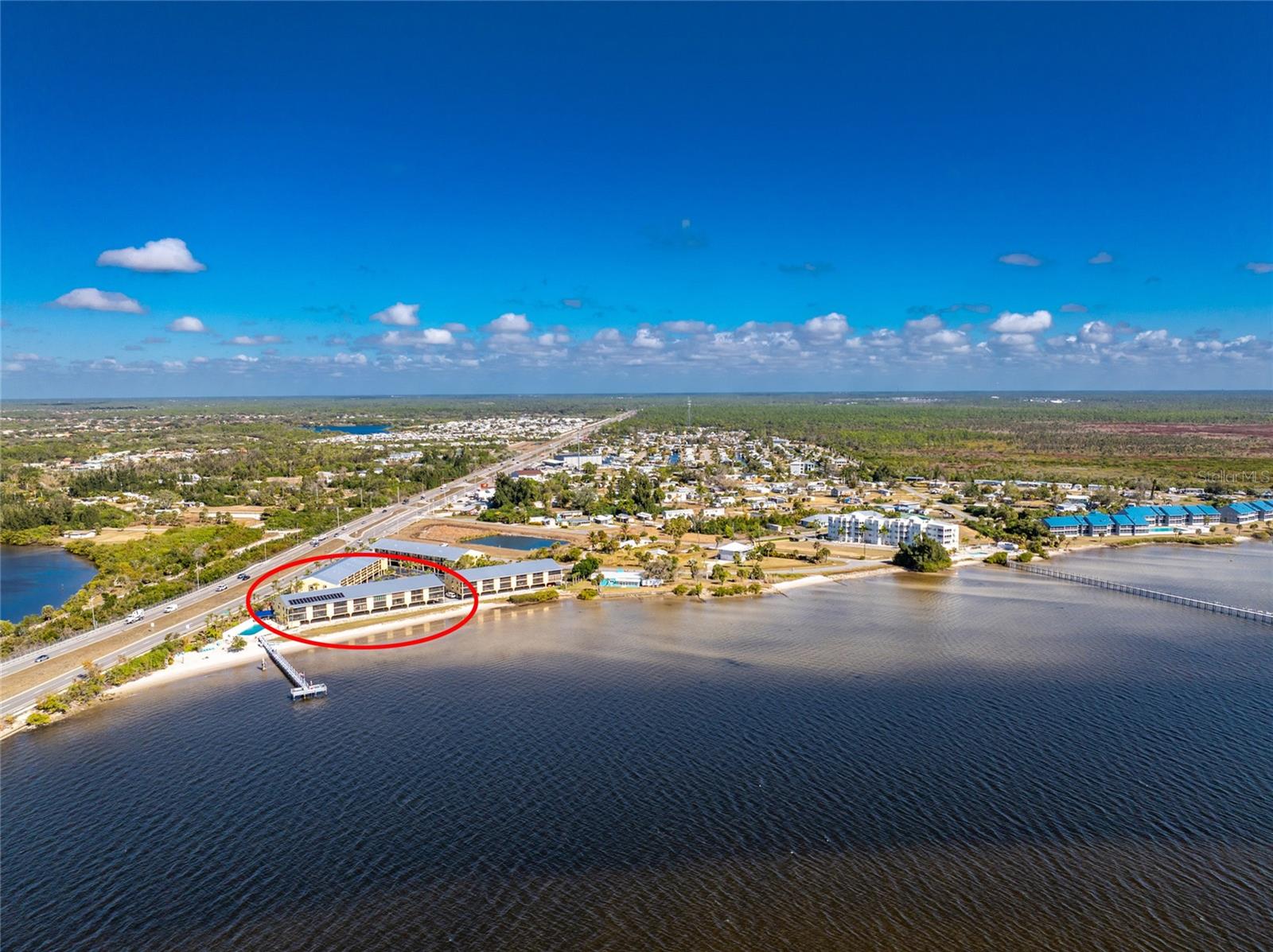 TARPON BAY PH 02 BLDG C - Residential