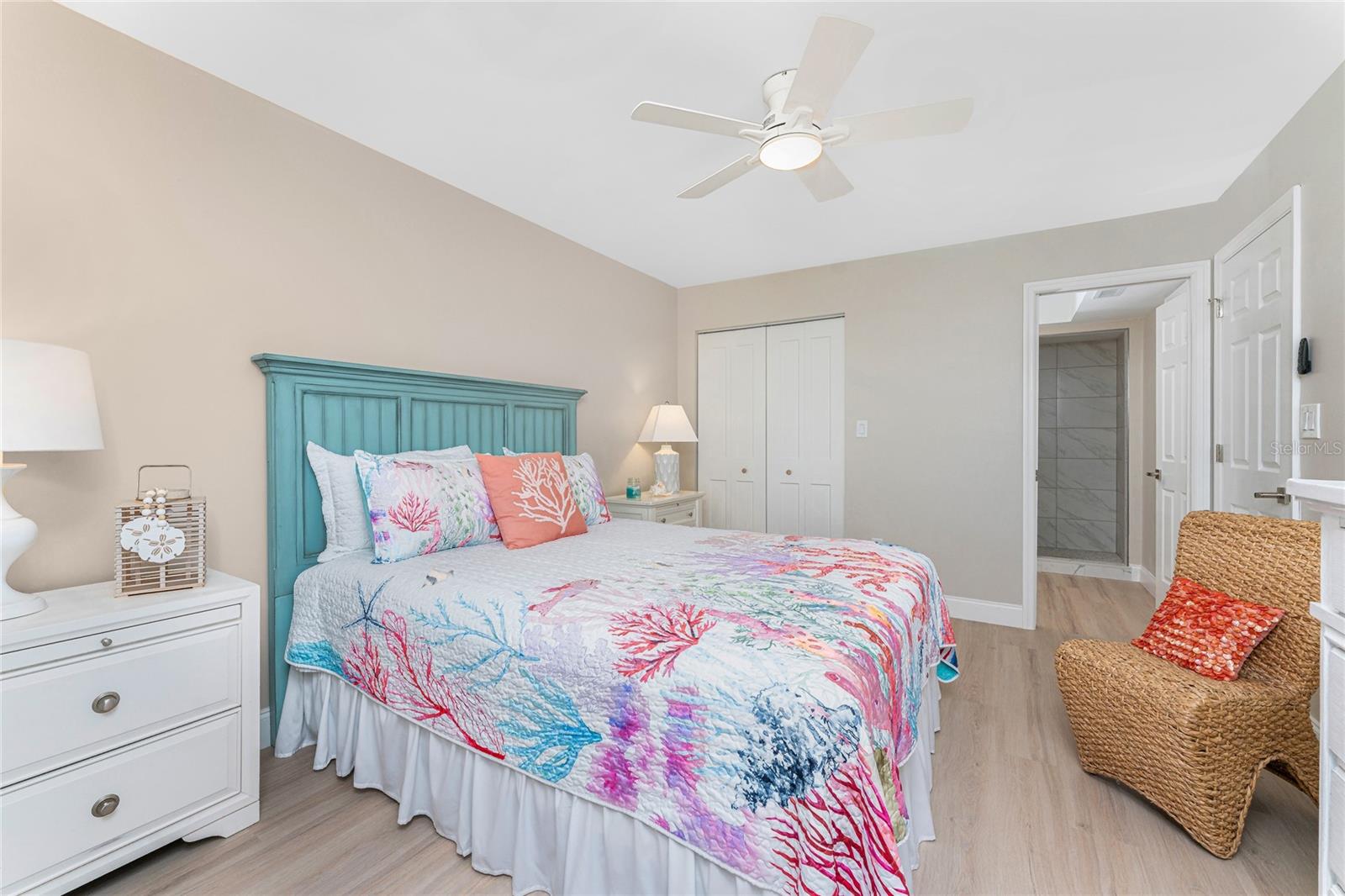 TARPON BAY PH 02 BLDG C - Residential