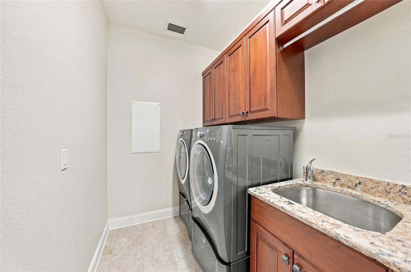 PORT CHARLOTTE SEC 94 01 - Residential