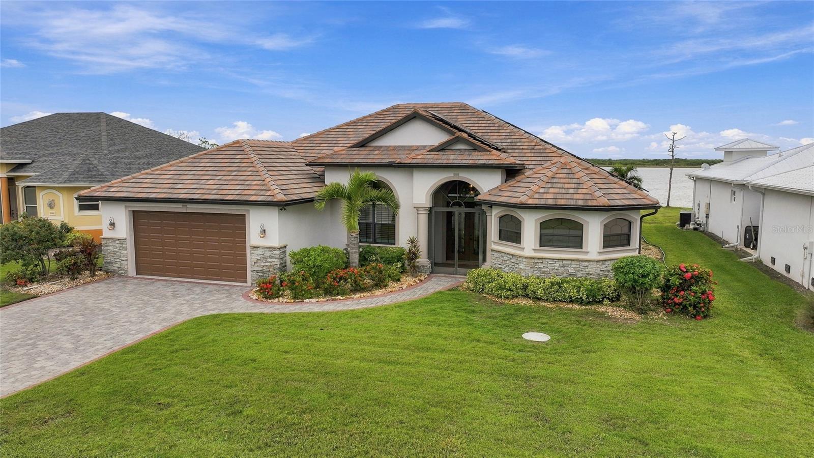 PORT CHARLOTTE SEC 94 01 - Residential