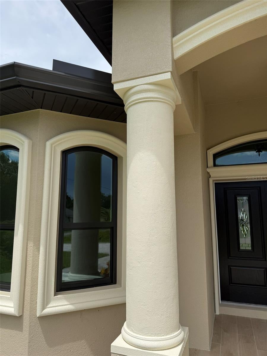 LOT 4 BLK 491 8TH ADD TO PORT CHARLOTTE - Residential