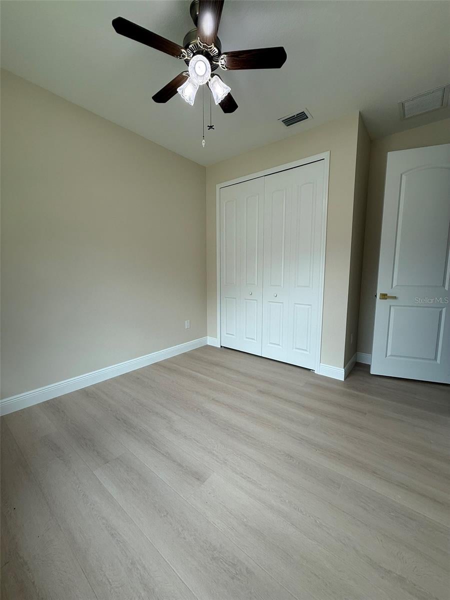 LOT 4 BLK 491 8TH ADD TO PORT CHARLOTTE - Residential