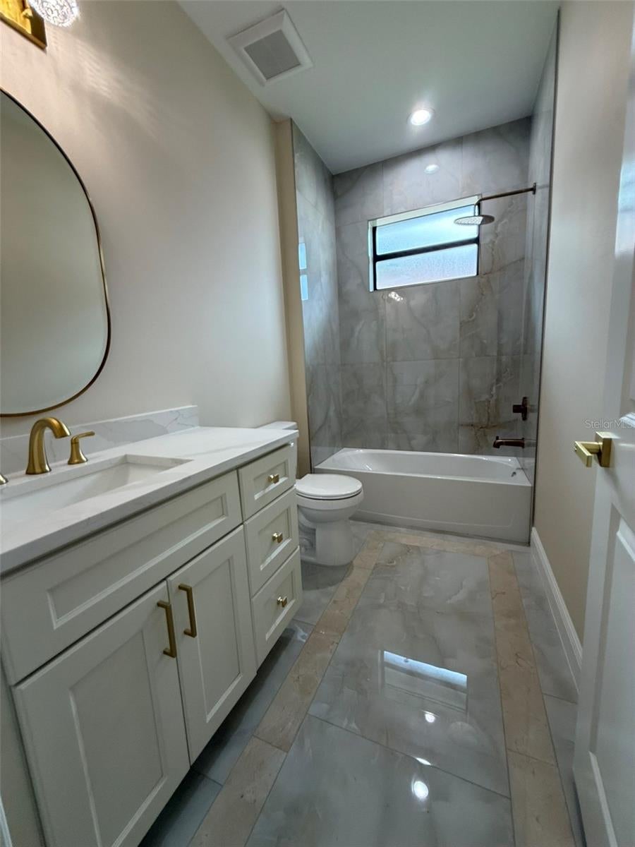 LOT 4 BLK 491 8TH ADD TO PORT CHARLOTTE - Residential