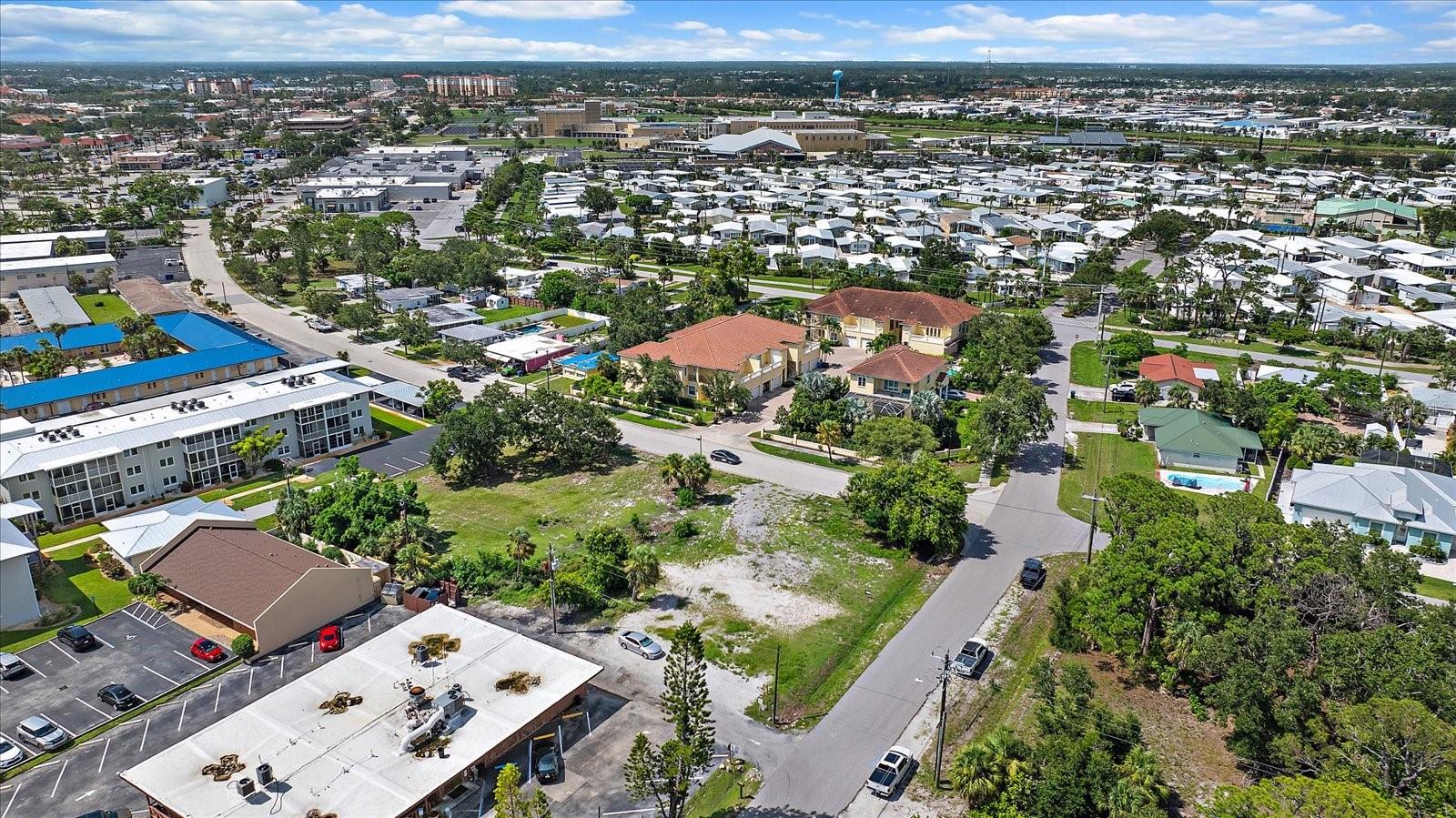 COUNTRY CLUB ESTATES UNIT 1 - Land