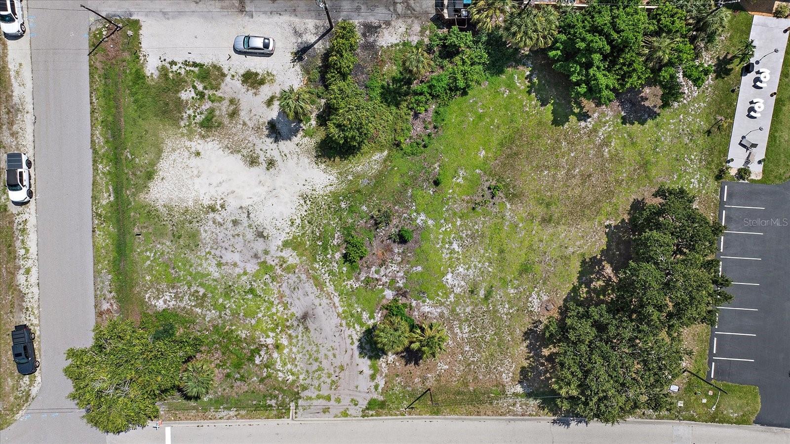 COUNTRY CLUB ESTATES UNIT 1 - Land