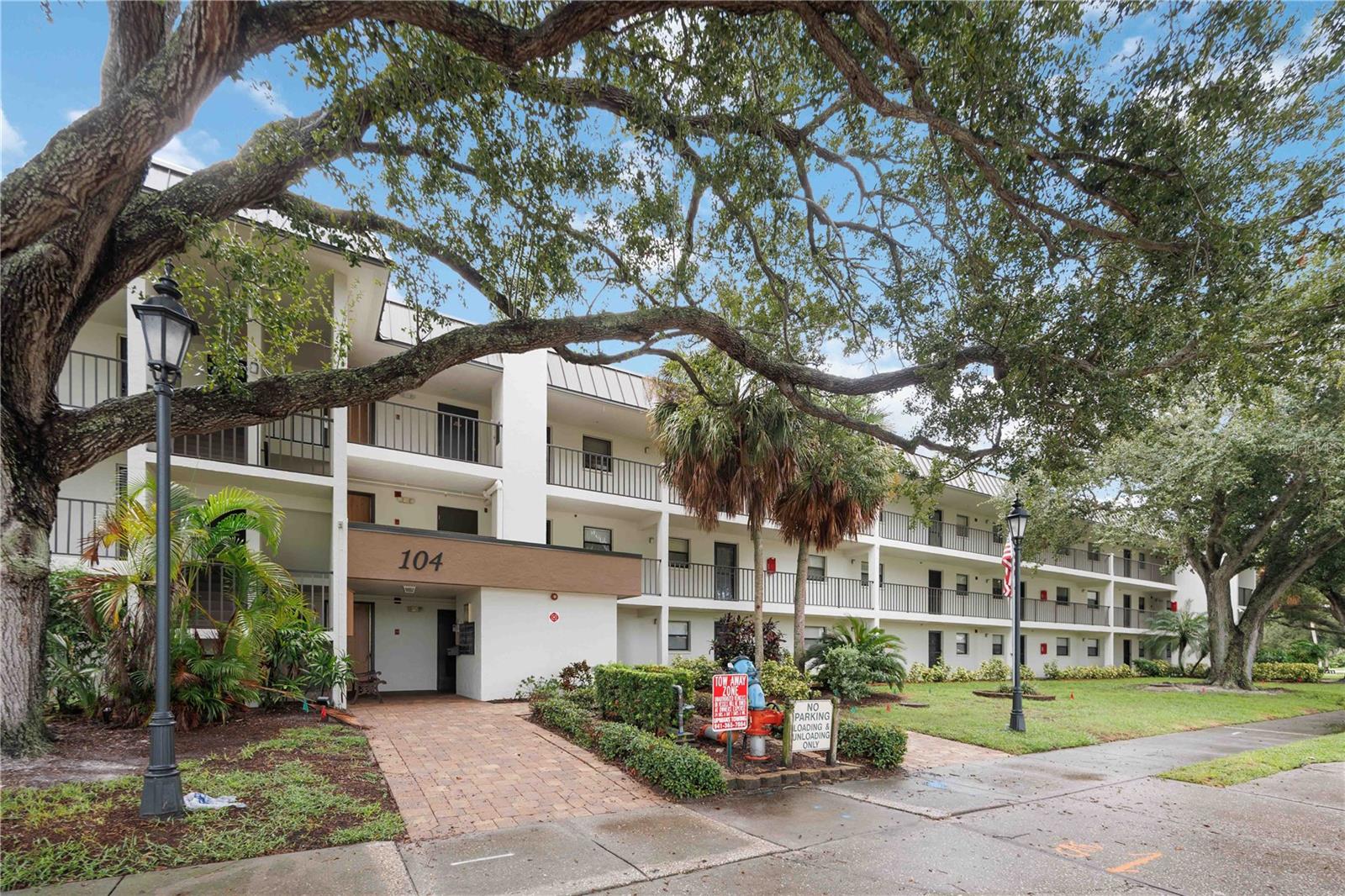 VILLA D ESTE SEC B - Residential