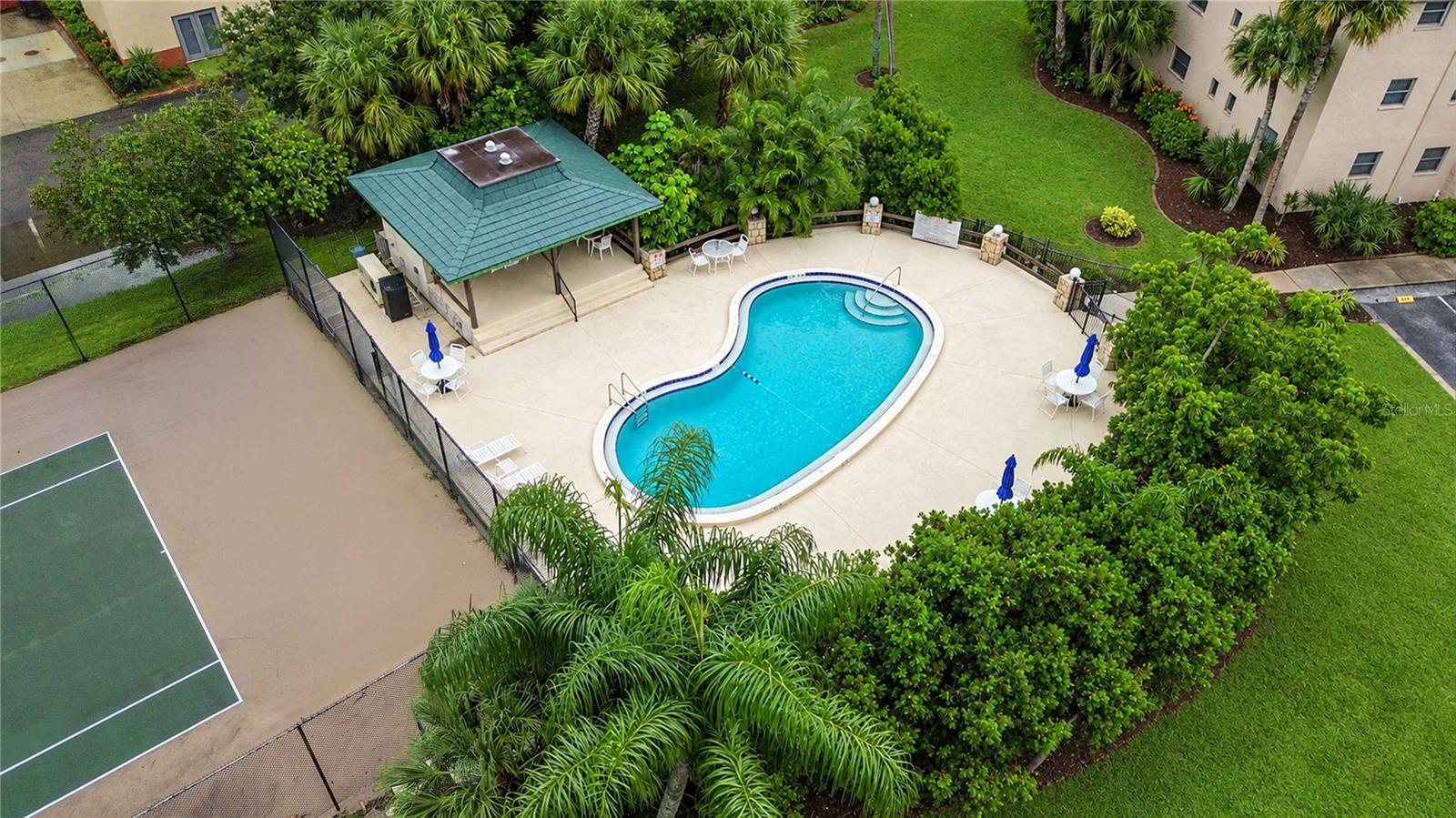 VILLA D ESTE SEC B - Residential