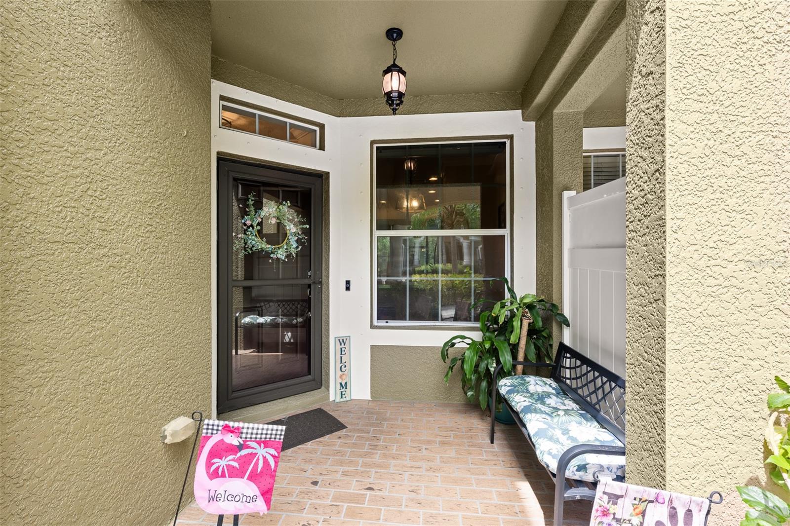 SOUTH HAMPTON - Residential