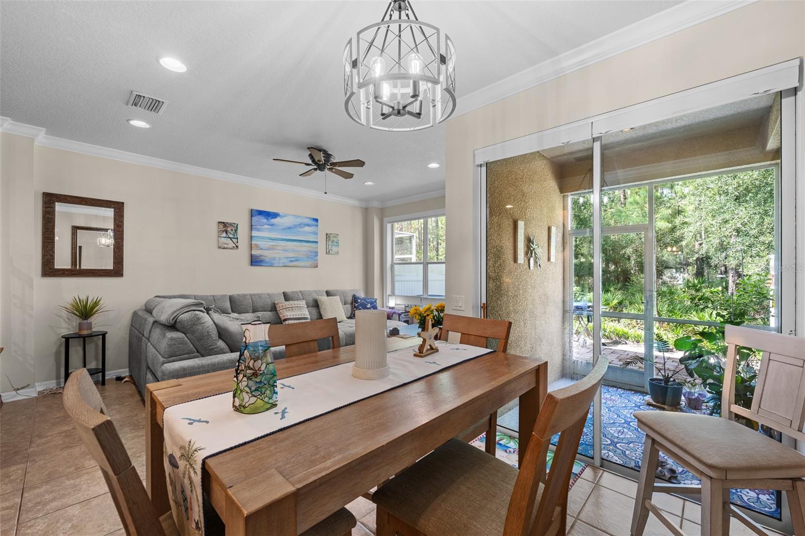 SOUTH HAMPTON - Residential