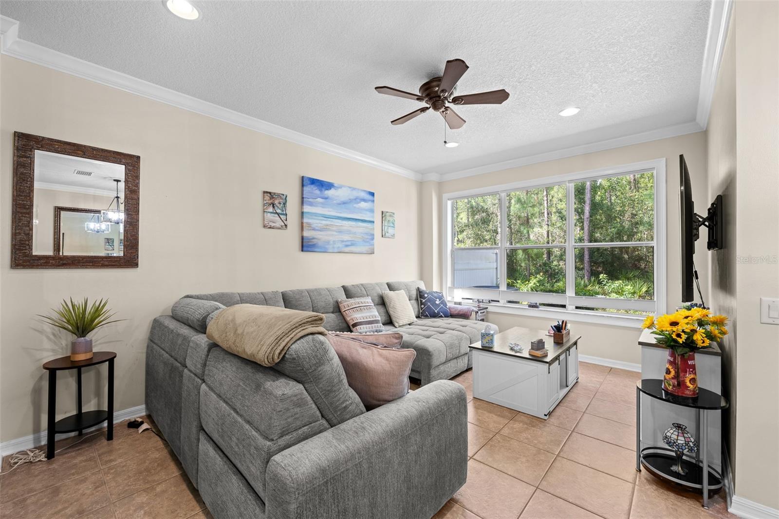 SOUTH HAMPTON - Residential