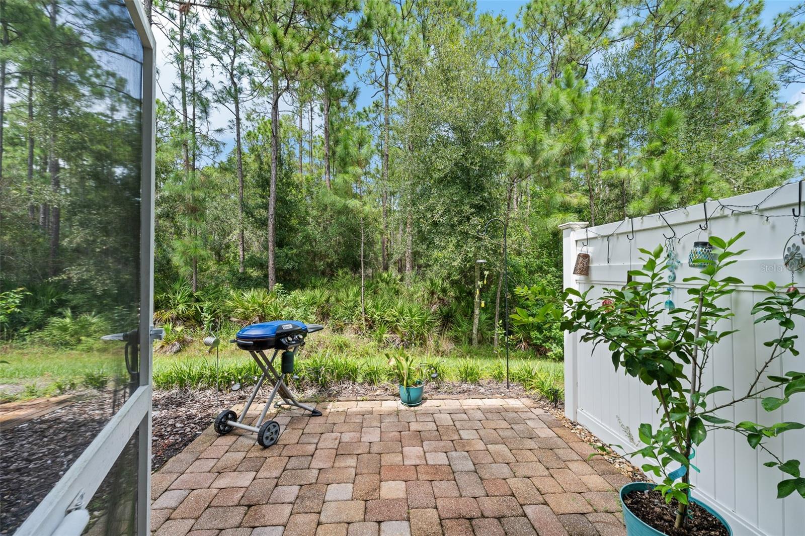 SOUTH HAMPTON - Residential