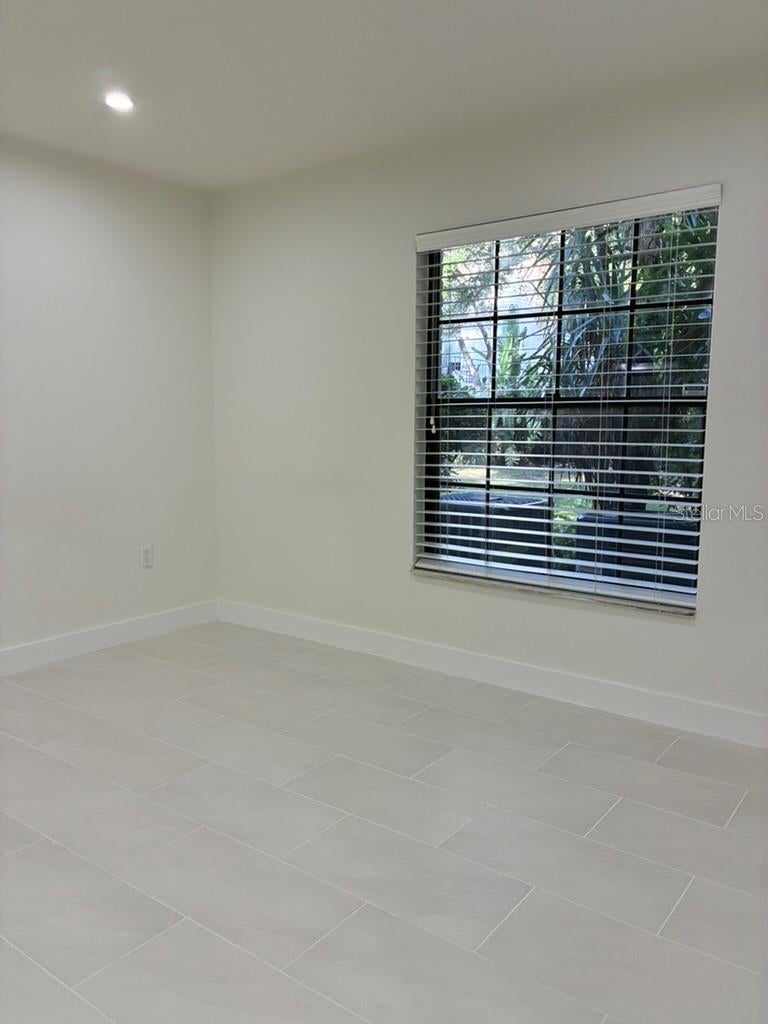 VILLAGE SQUARE CONDO - Residential