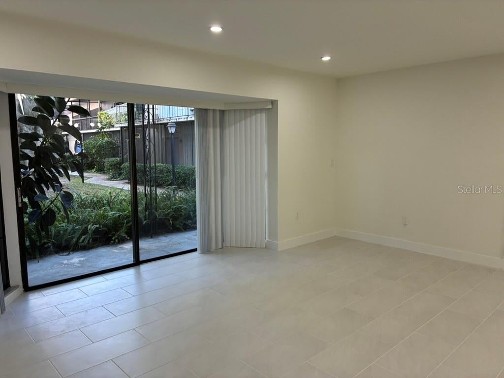 VILLAGE SQUARE CONDO - Residential