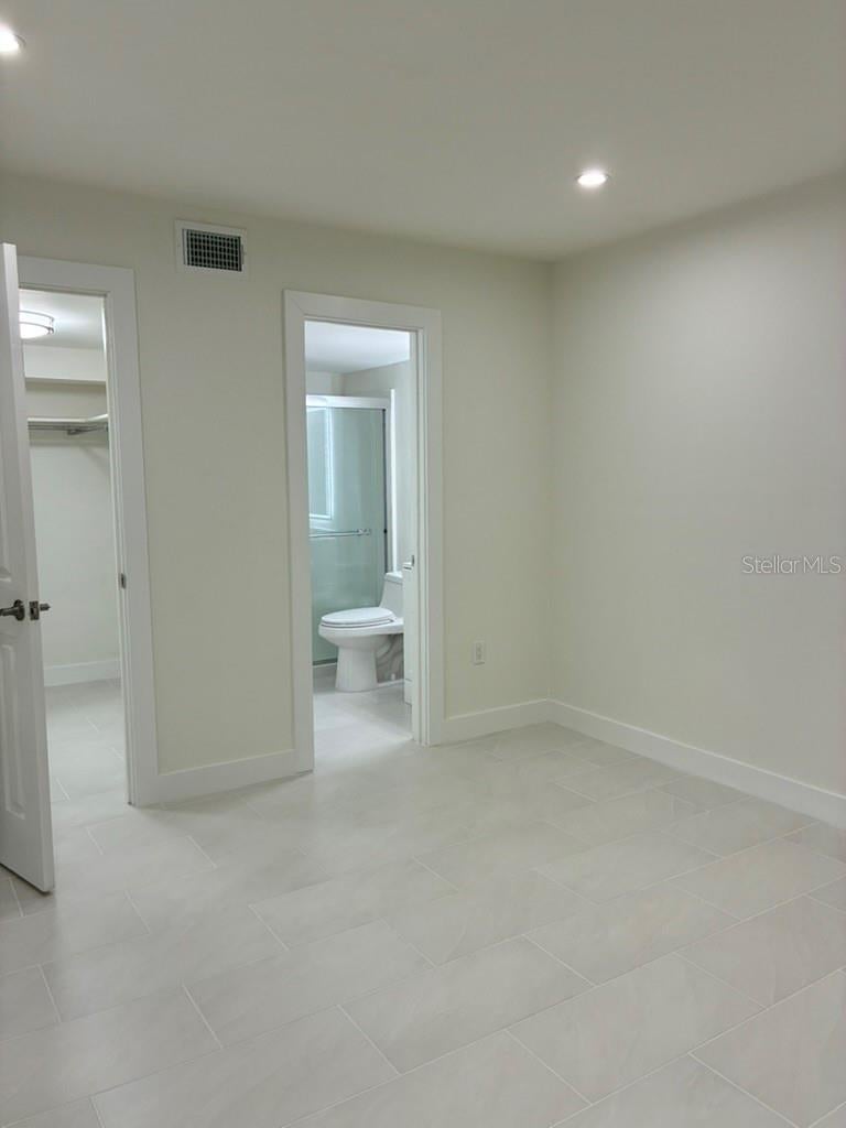 VILLAGE SQUARE CONDO - Residential