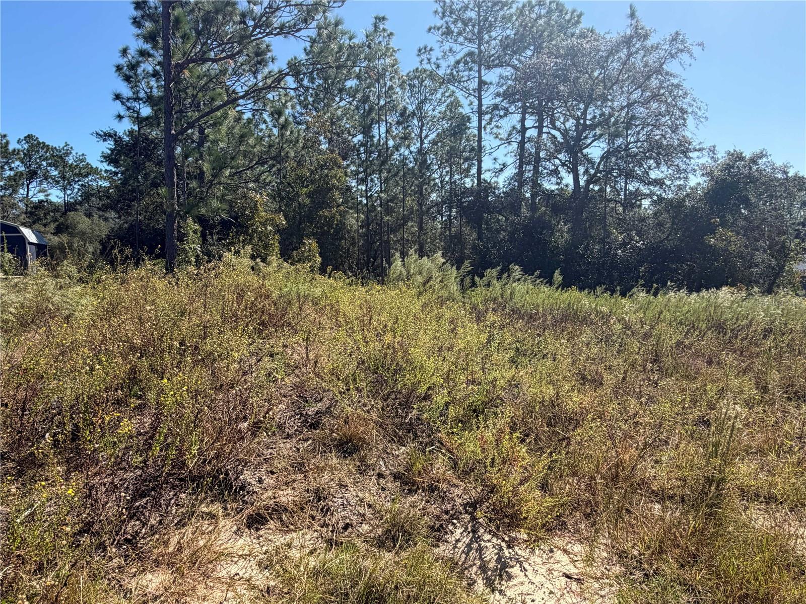 RAINBOW LAKES ESTATE - Land