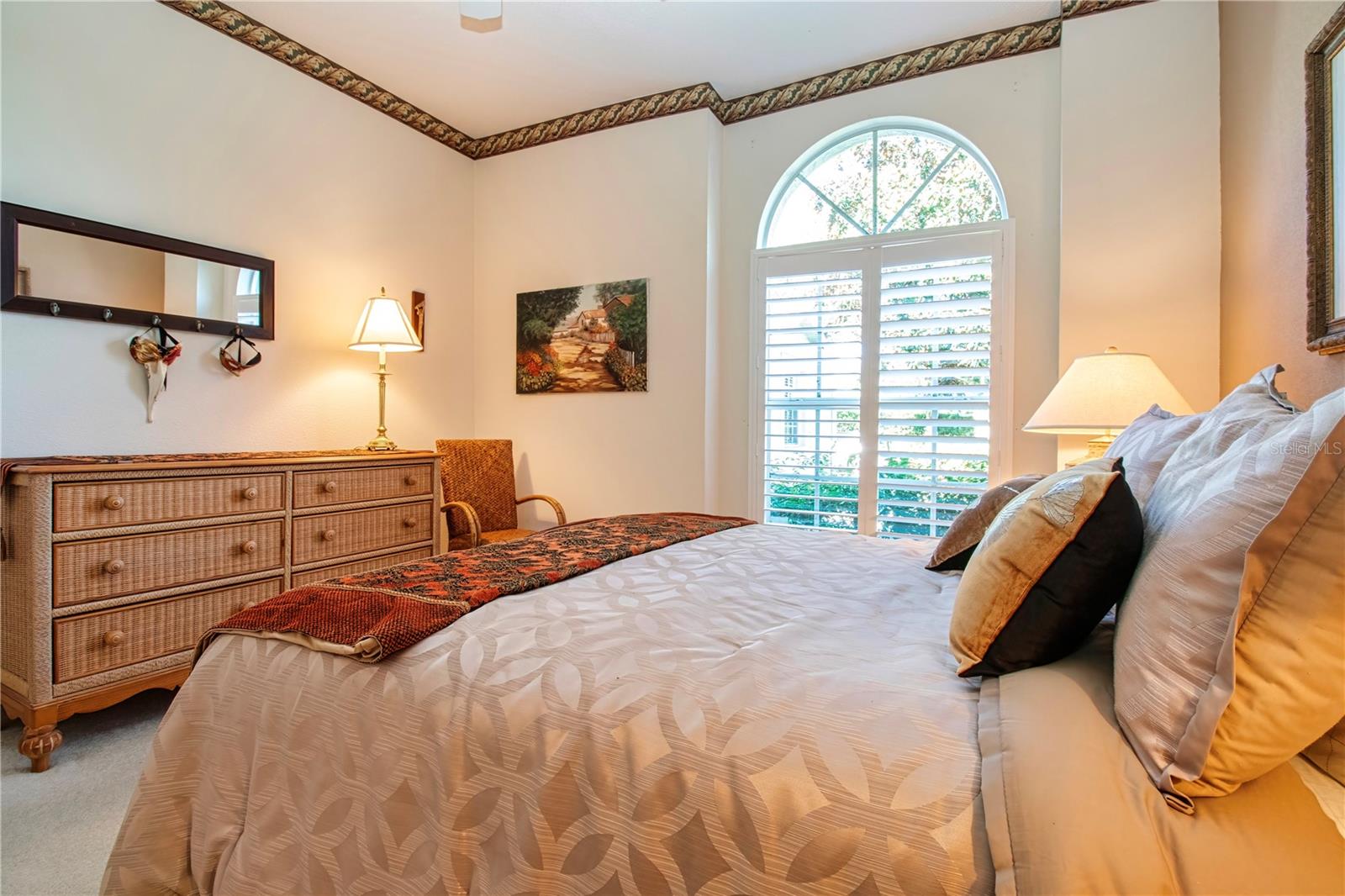 HERITAGE OAKS GOLF & COUNTRY CLUB - Residential