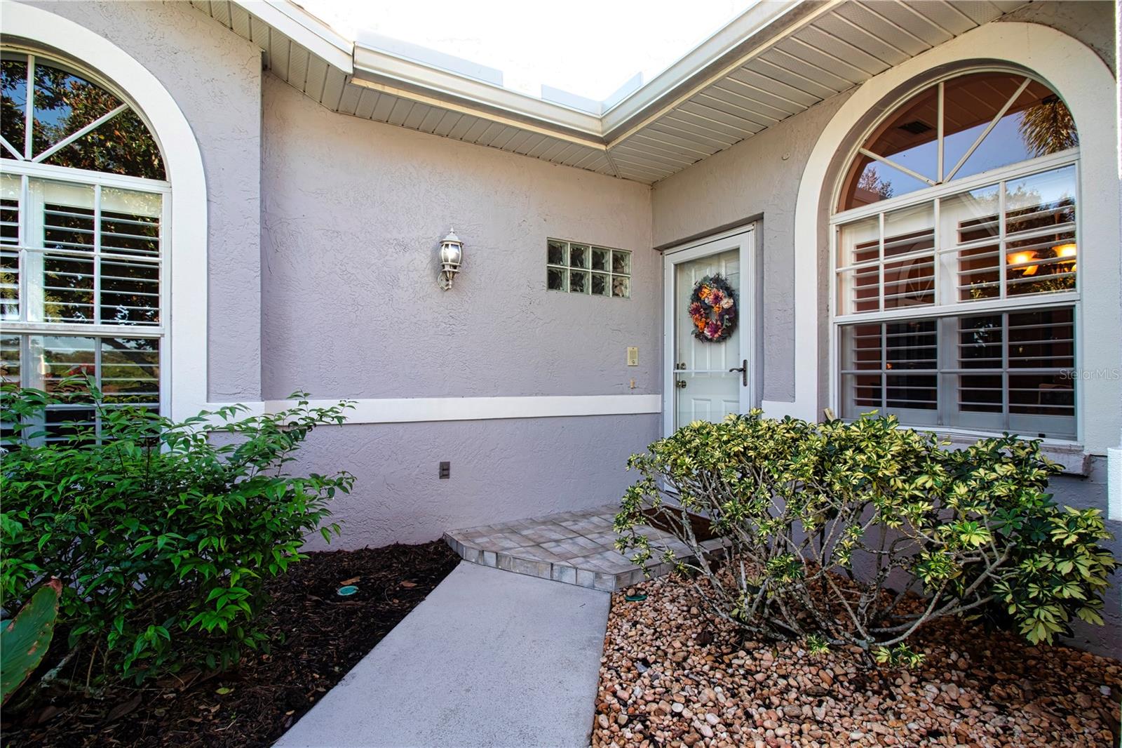 HERITAGE OAKS GOLF & COUNTRY CLUB - Residential