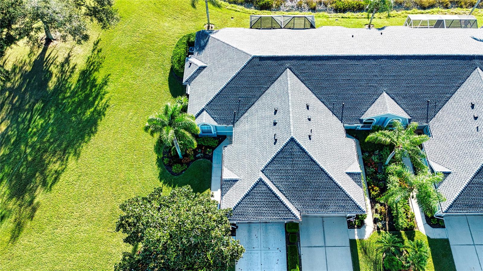 HERITAGE OAKS GOLF & COUNTRY CLUB - Residential