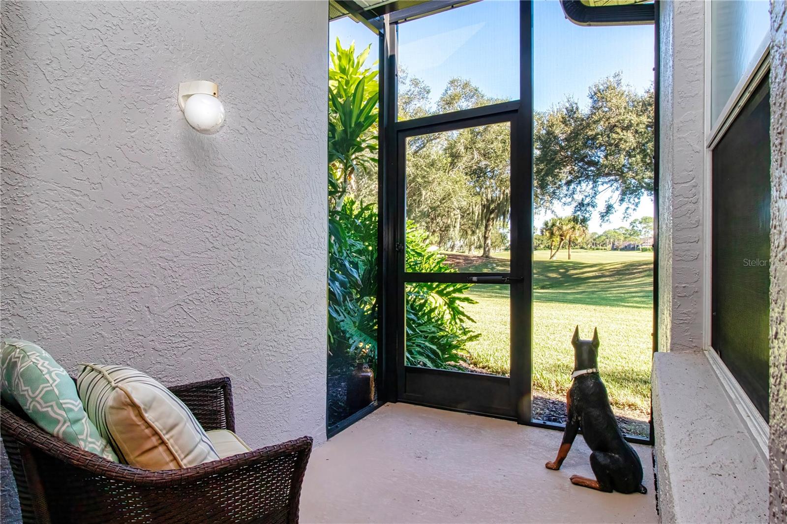 HERITAGE OAKS GOLF & COUNTRY CLUB - Residential