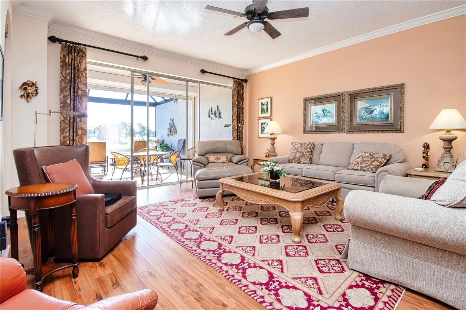 HERITAGE OAKS GOLF & COUNTRY CLUB - Residential