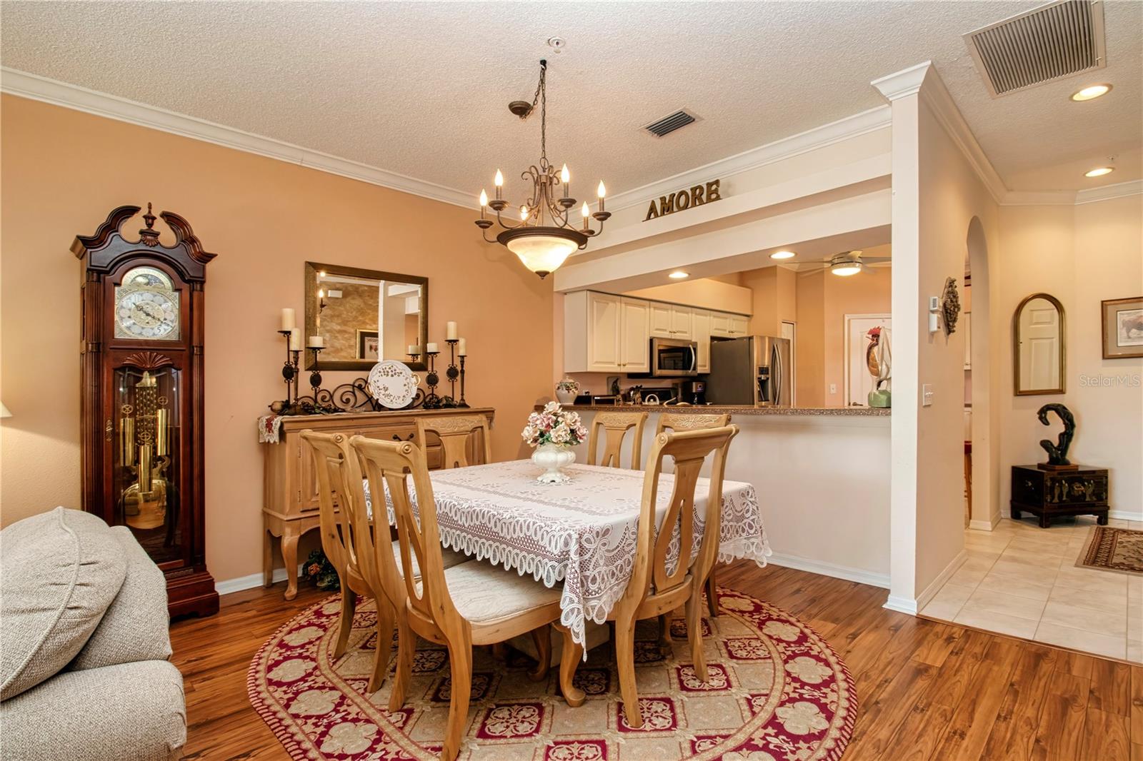 HERITAGE OAKS GOLF & COUNTRY CLUB - Residential