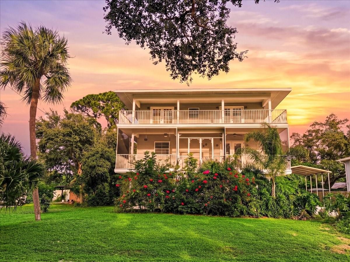 SOUTH VENICE - Residential