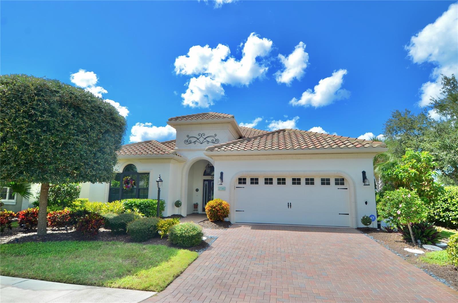 BOCA ROYALE PH 2 & 3 - Residential