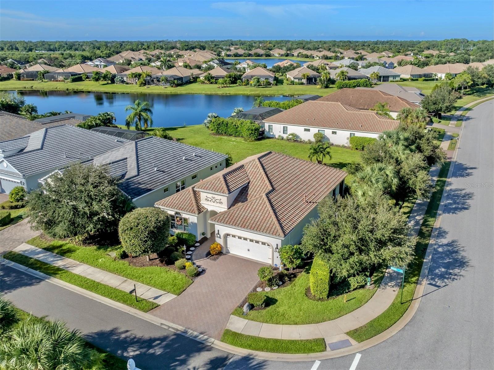 BOCA ROYALE PH 2 & 3 - Residential