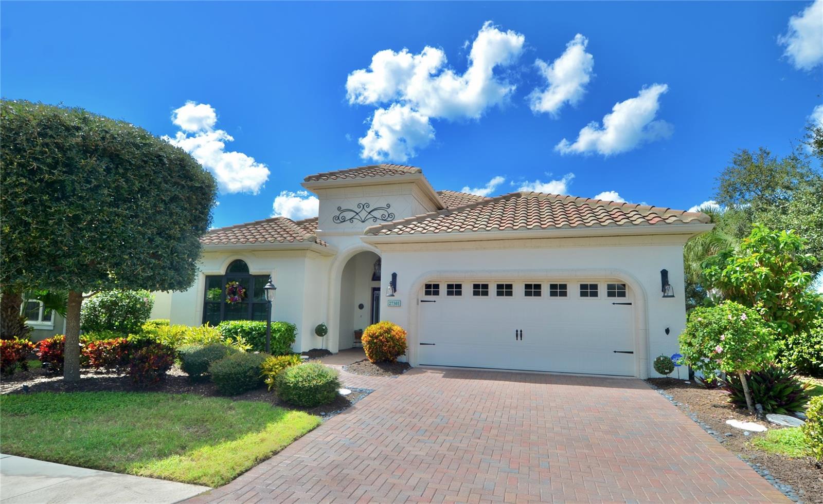 BOCA ROYALE PH 2 & 3 - Residential