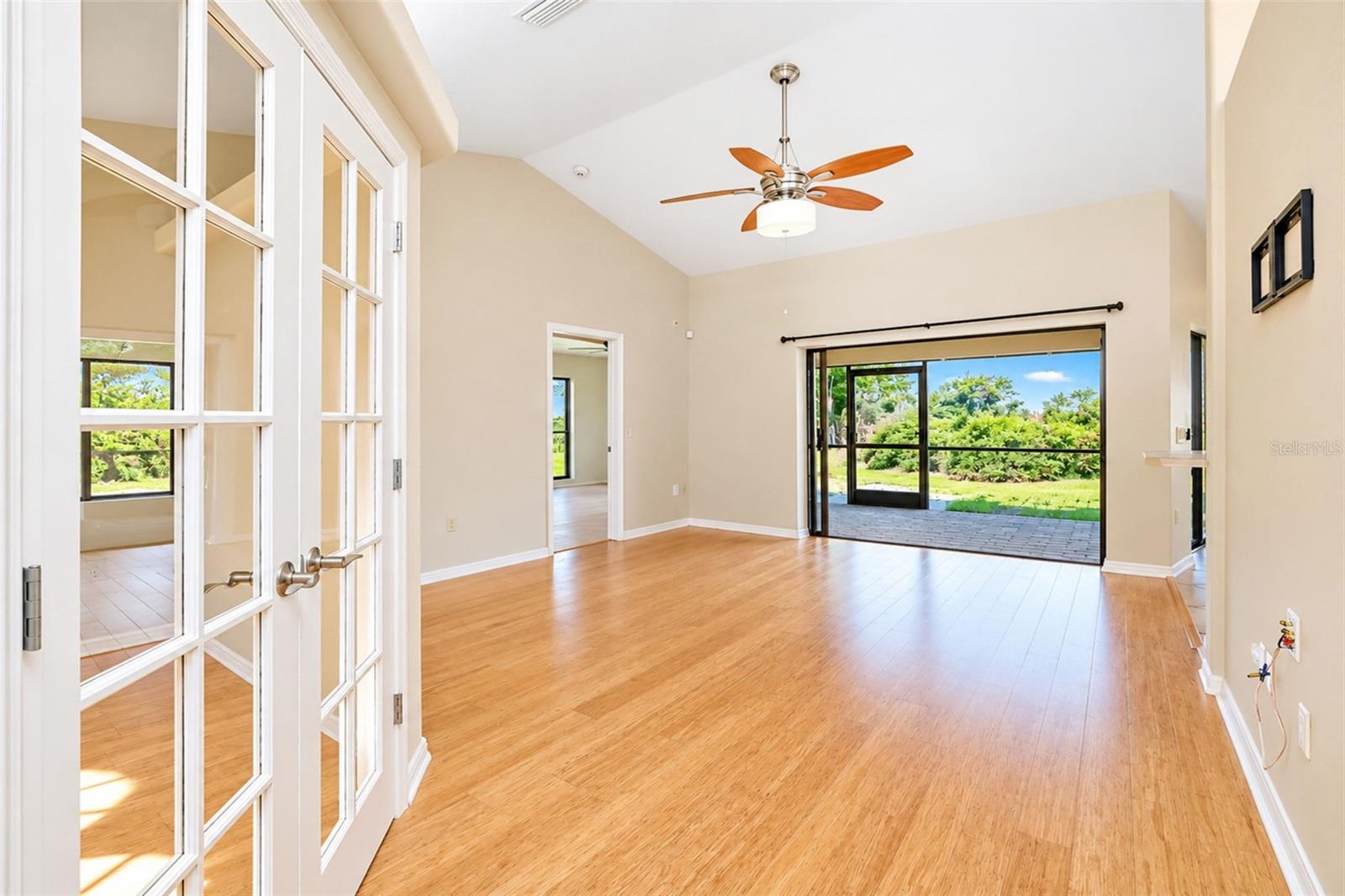 OVERBROOK GARDENS - Residential