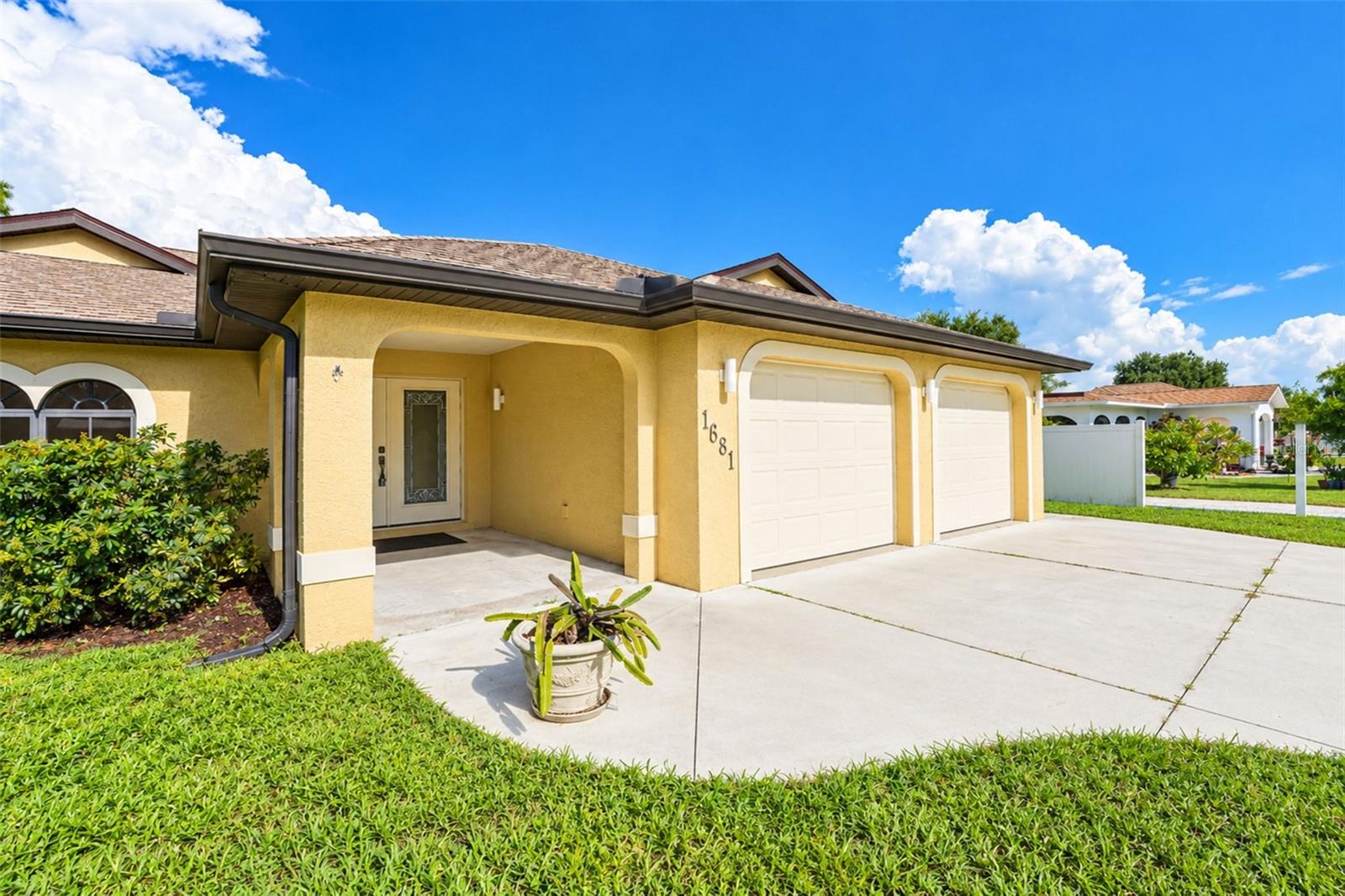 OVERBROOK GARDENS - Residential