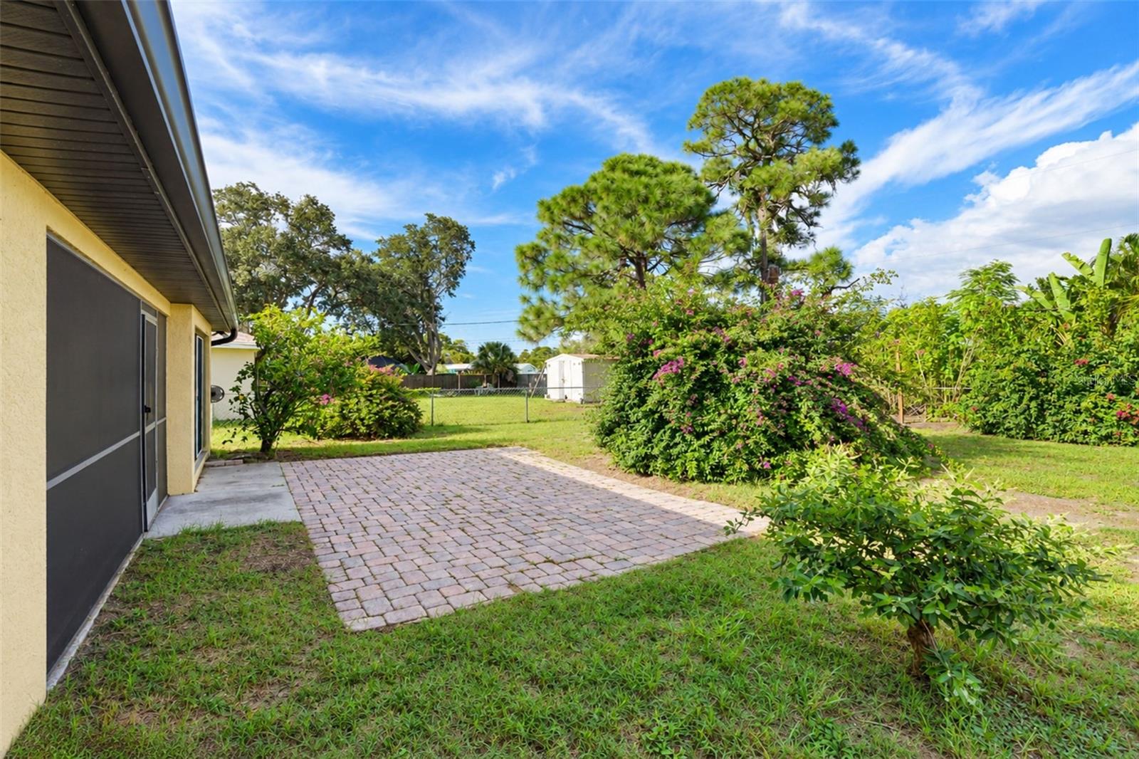 OVERBROOK GARDENS - Residential