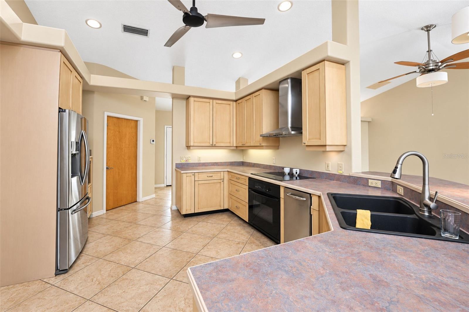 OVERBROOK GARDENS - Residential