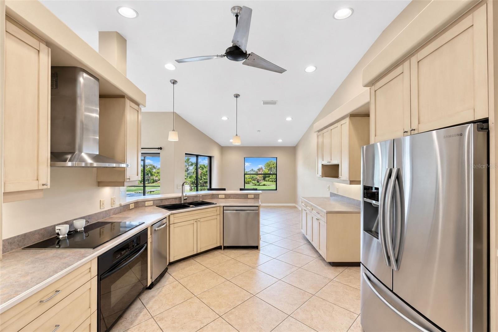 OVERBROOK GARDENS - Residential