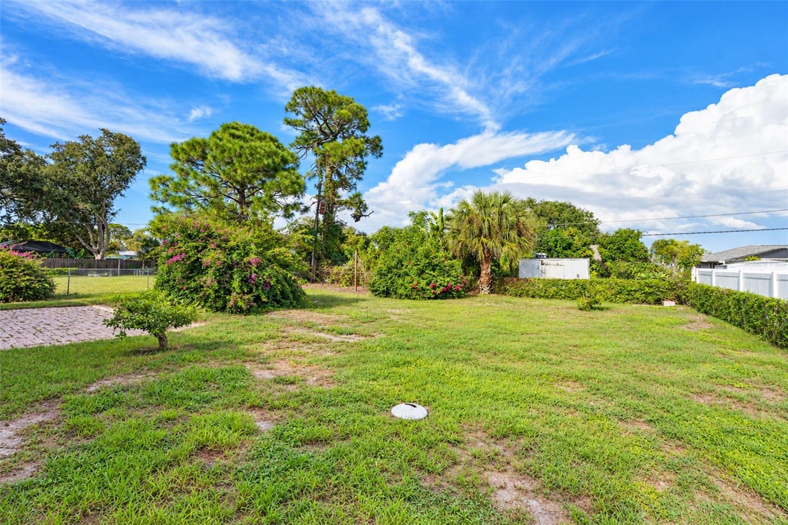 OVERBROOK GARDENS - Residential