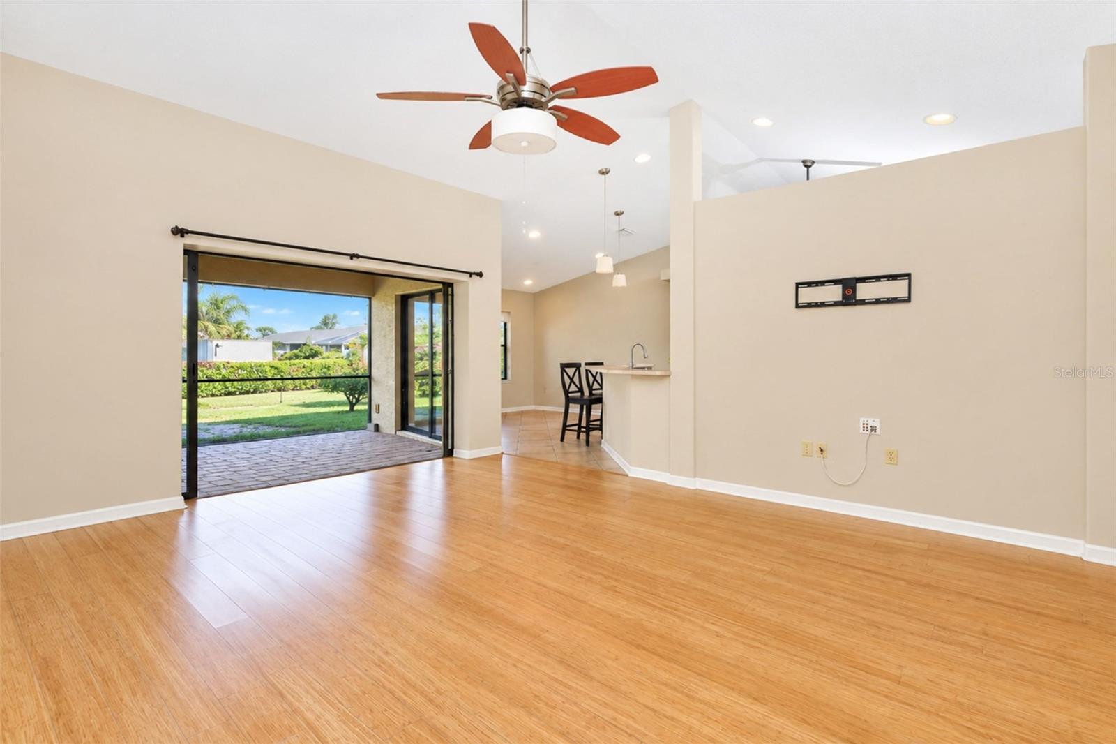 OVERBROOK GARDENS - Residential