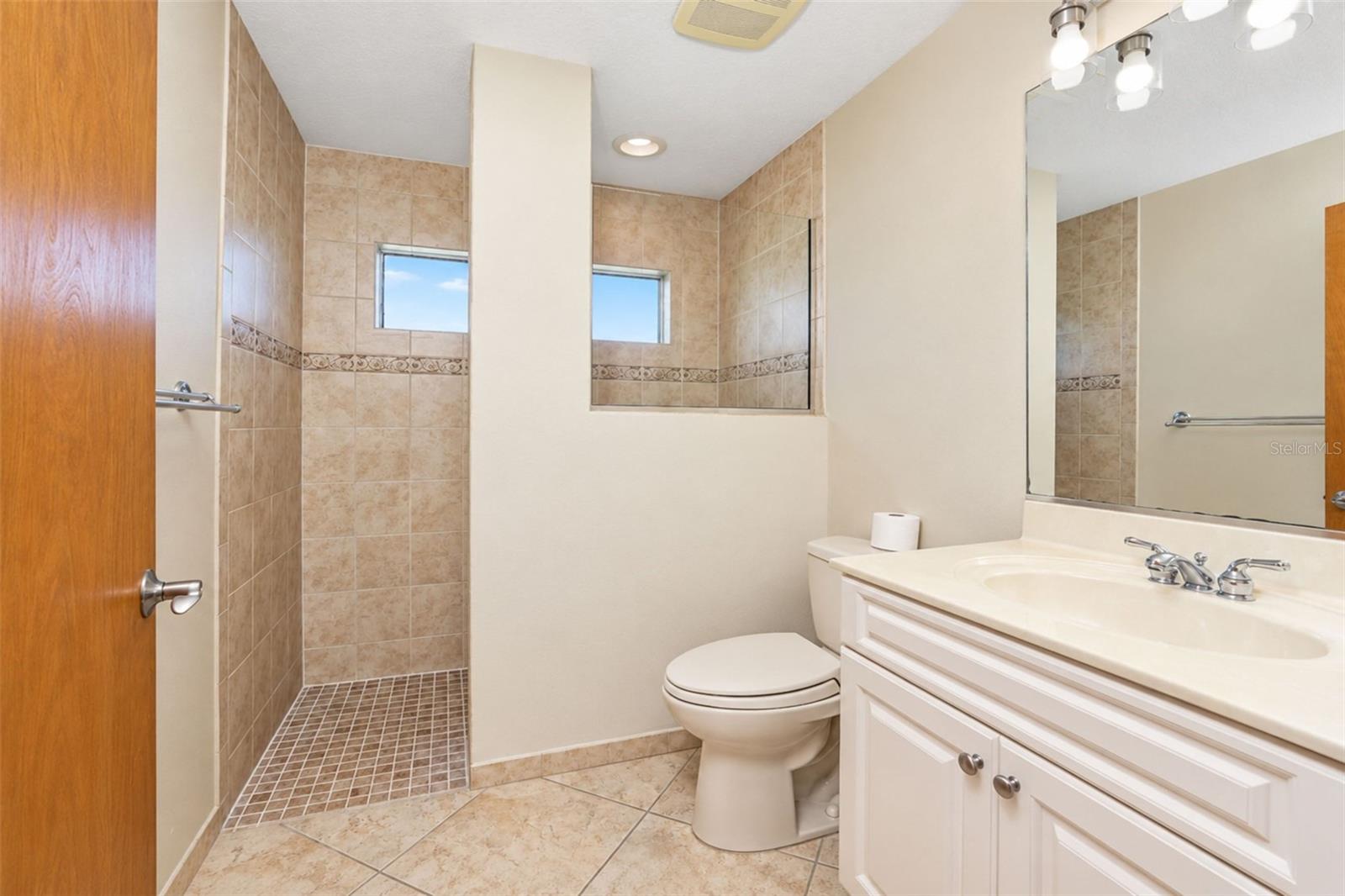 OVERBROOK GARDENS - Residential