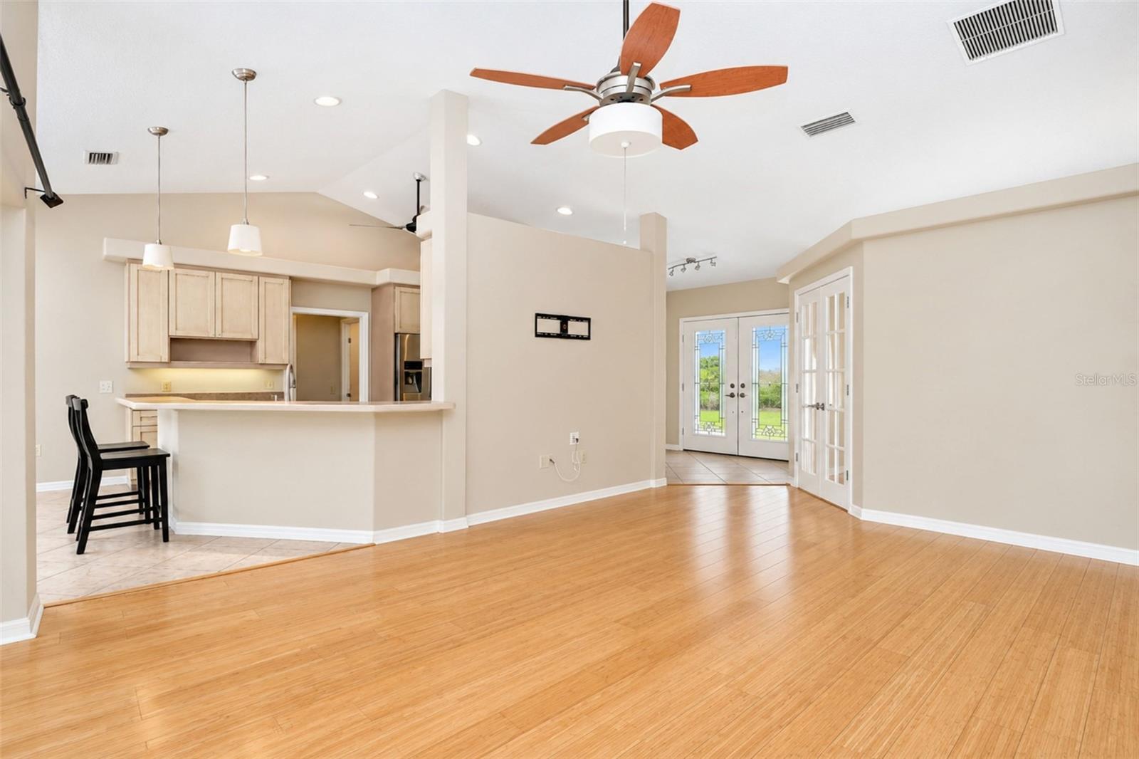 OVERBROOK GARDENS - Residential