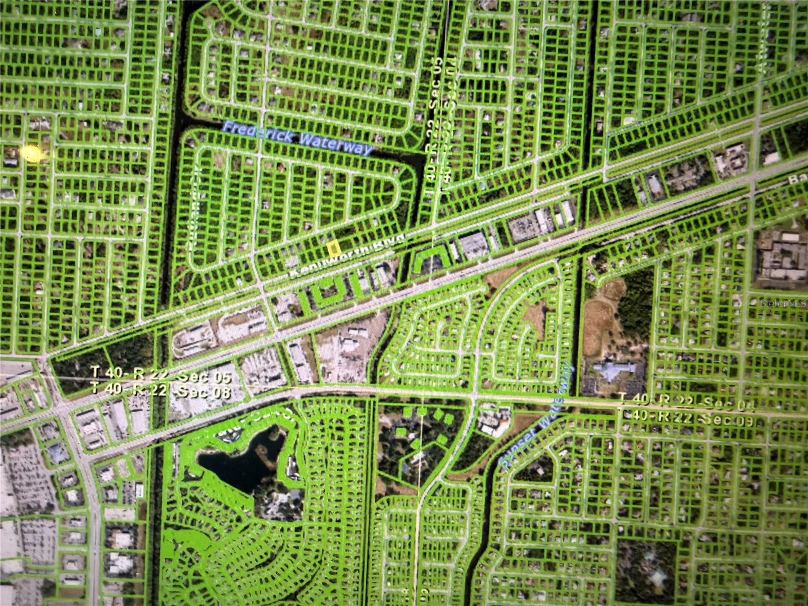 PORT CHARLOTTE SEC 017 - Land